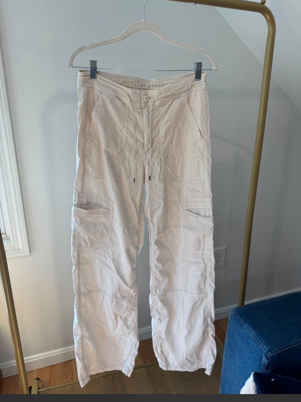 American Eagle Outfitters Off-White Cargo Pants with Drawstring Waist